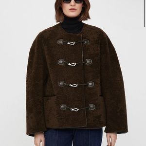 Toteme Shearling Clasp Jacket Saddle Brown